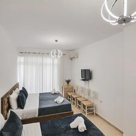 Azure Apartment *